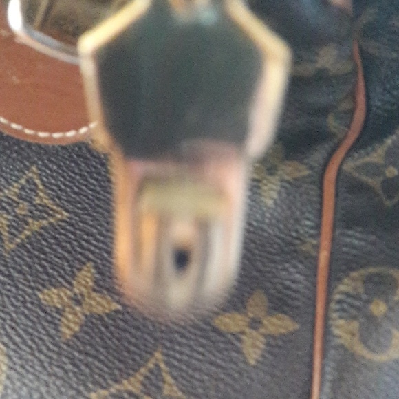 Purse - Picture 3 of 4